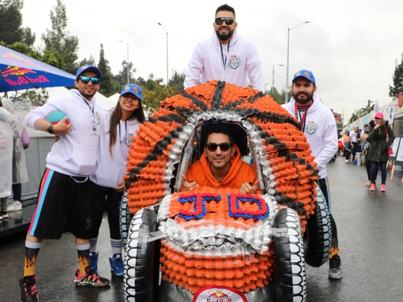 Participantes en la Red Bull Balineras Race 2024 - Win Sports