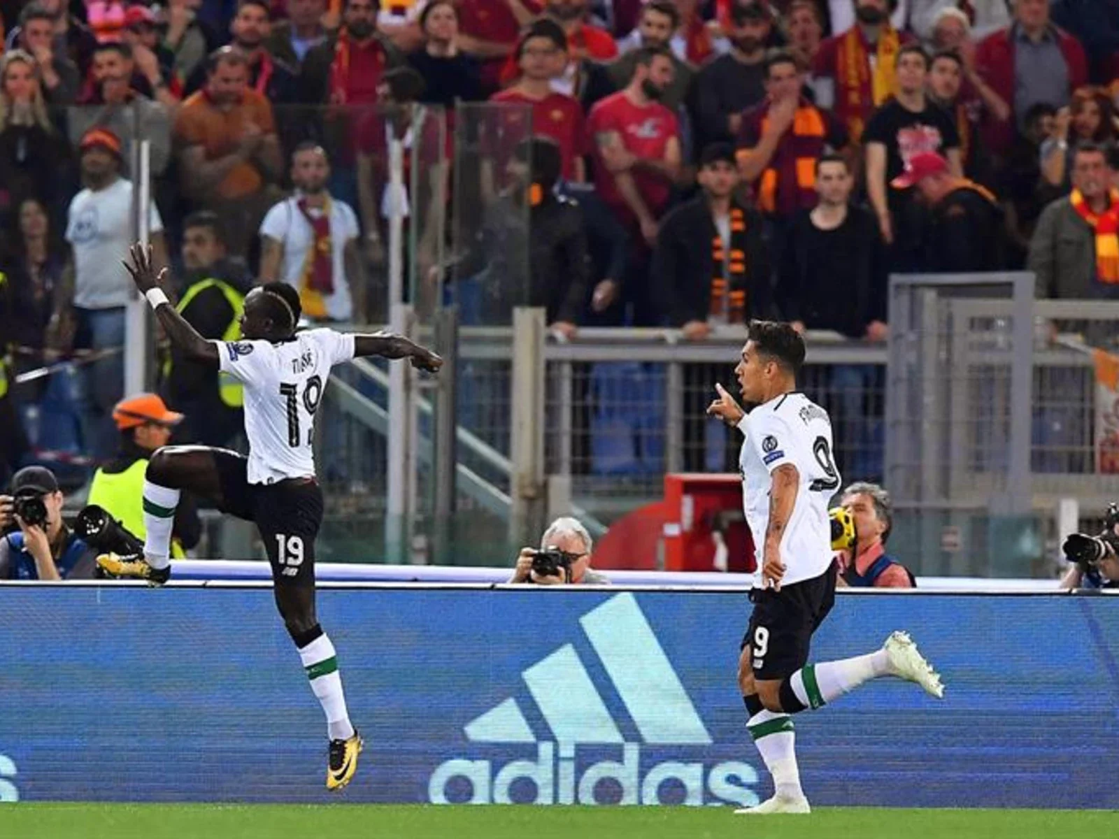 Champions | Mira aquí las mejores postales de la clasificación de Liverpool frente a Roma