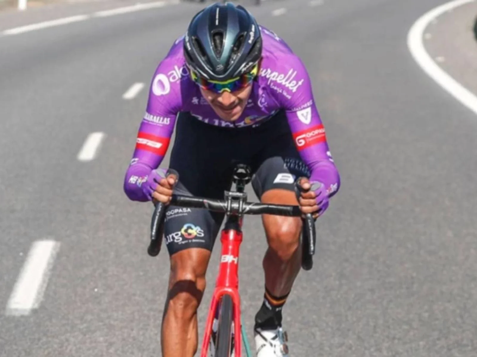 Conoce aquí a los 11 colombianos que participarán en la Vuelta a Burgos