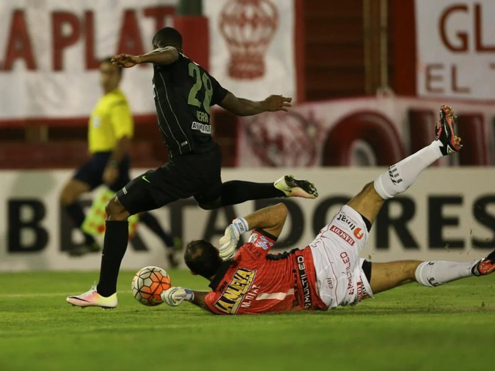 Copa Libertadores | El empate entre Huracán y Nacional en Imágenes