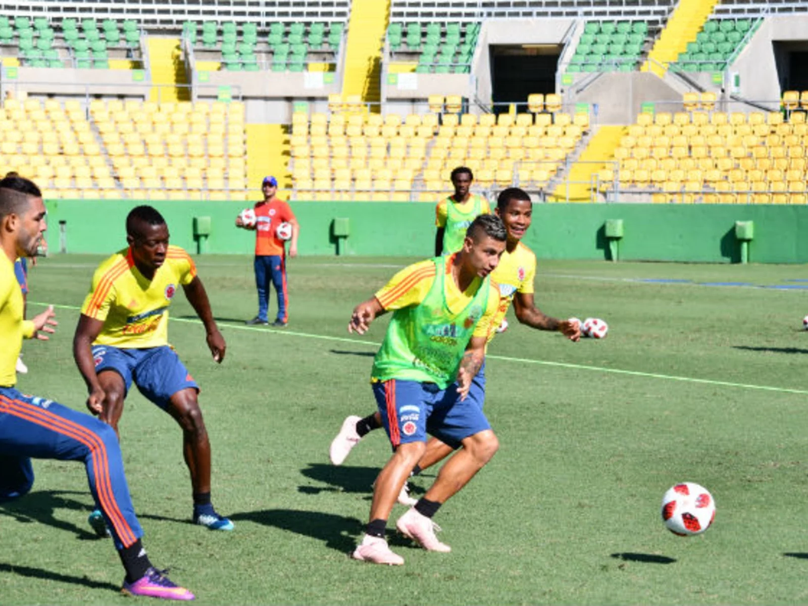 Las postales del entreno de Colombia, con la mente puesta en Costa Rica