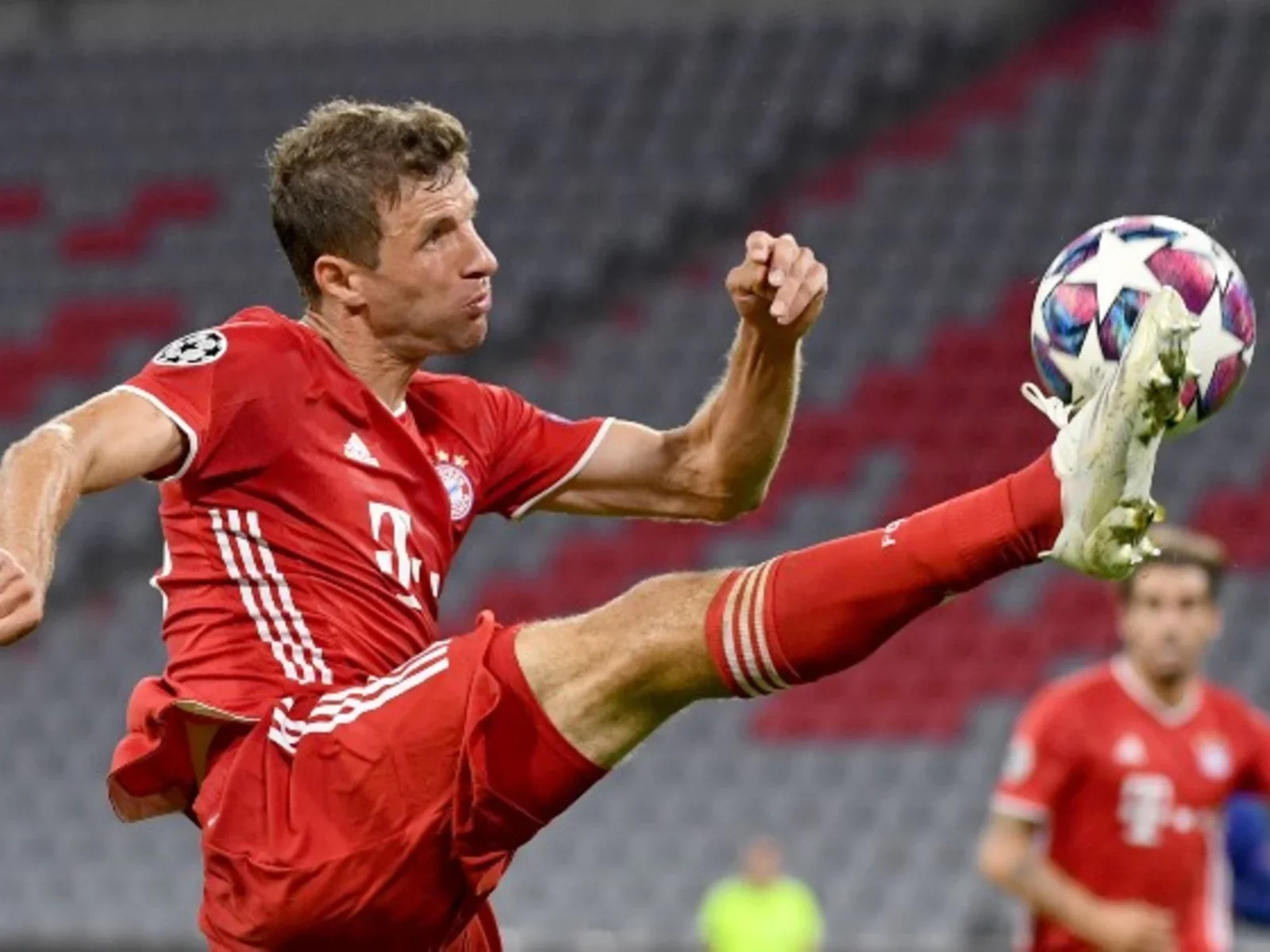 Mira aquí, en fotos, la clasificación de Bayern y Barcelona a cuartos de Champions