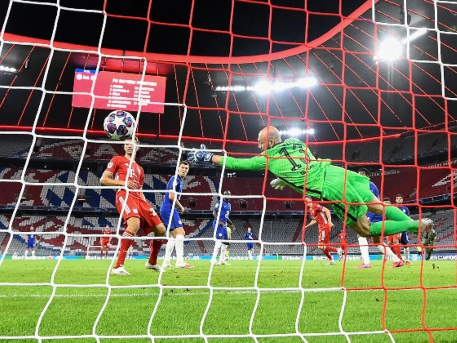 Mira aquí, en fotos, la clasificación de Bayern y Barcelona a cuartos de Champions