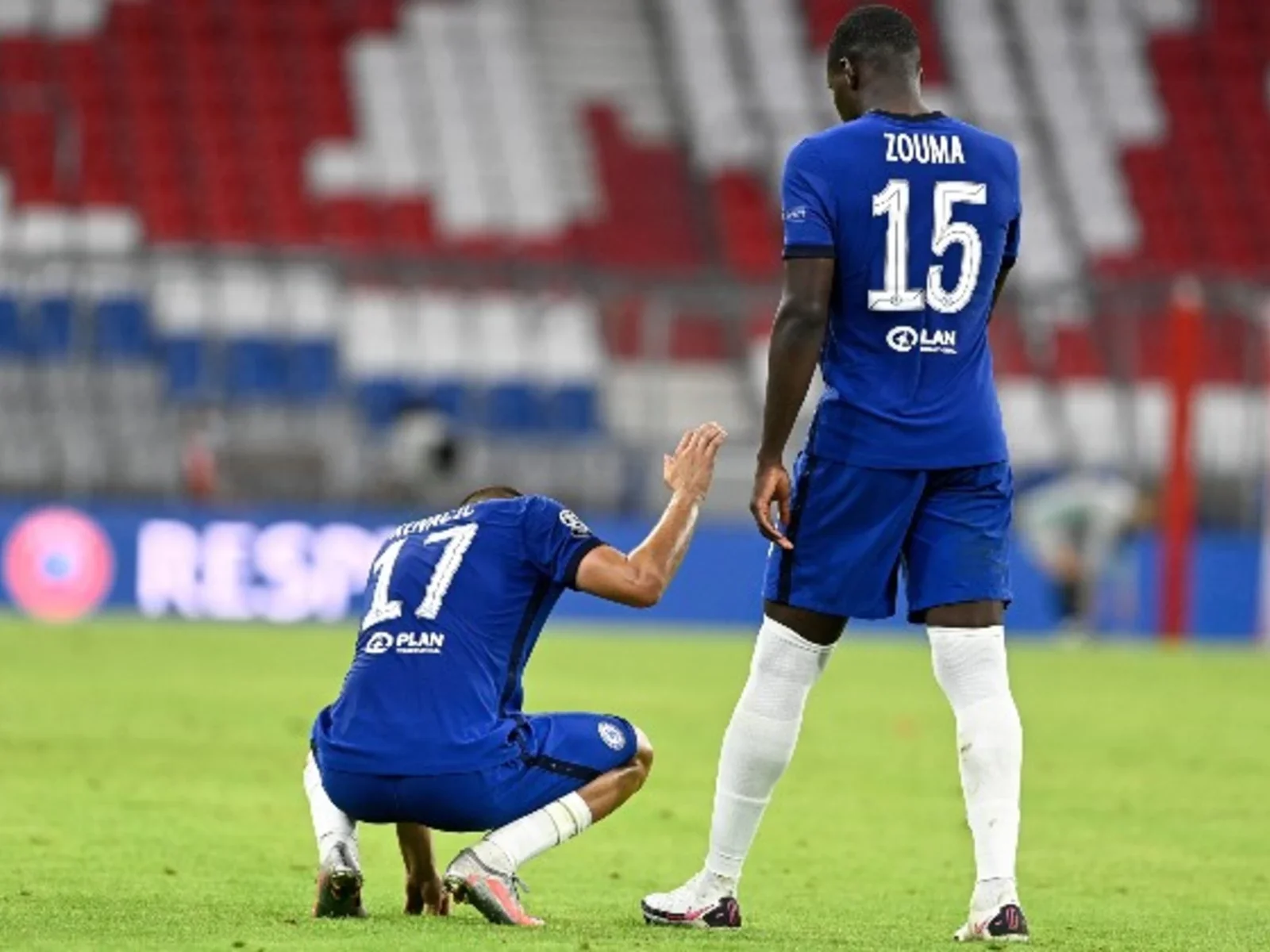 Mira aquí, en fotos, la clasificación de Bayern y Barcelona a cuartos de Champions