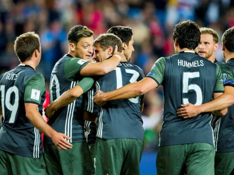 Mira aquí, en imágenes, el resumen de la jornada de eliminatorias europeas