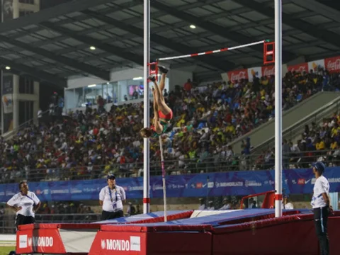 Mira aquí las mejores fotos de la primera jornada de atletismo