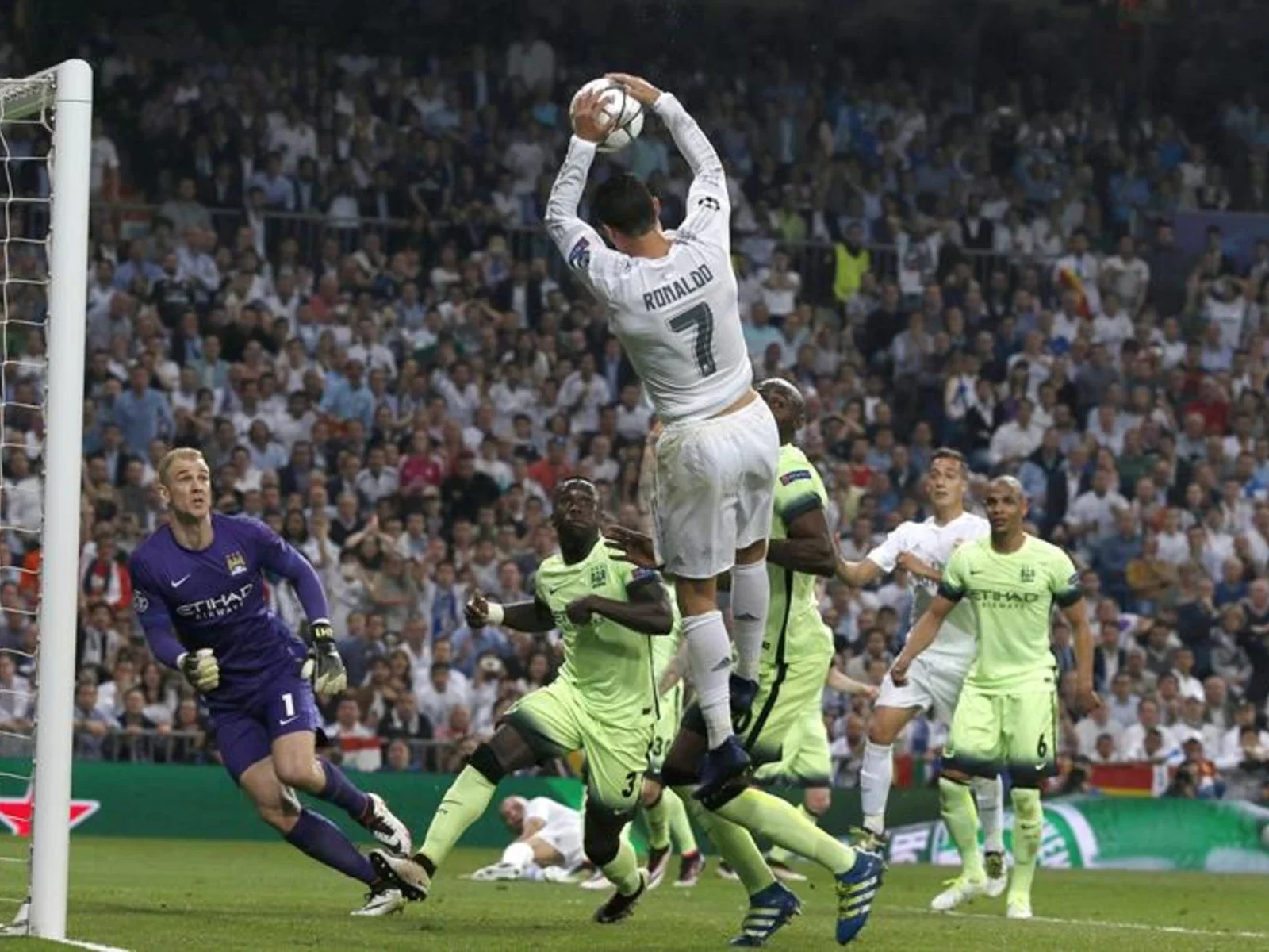 Mira aquí las mejores postales de la clasificación de Real Madrid a la final de la Champions