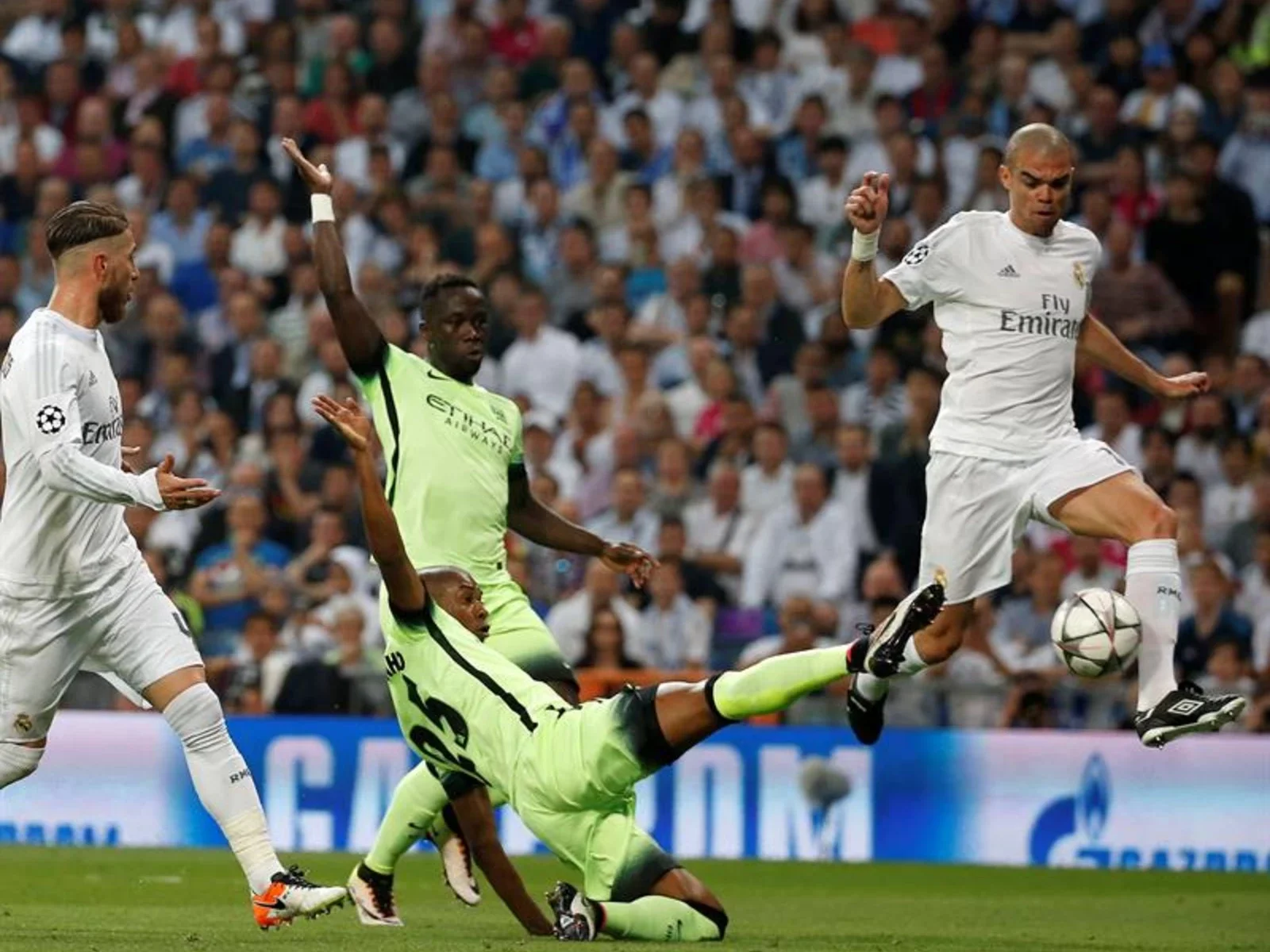 Mira aquí las mejores postales de la clasificación de Real Madrid a la final de la Champions