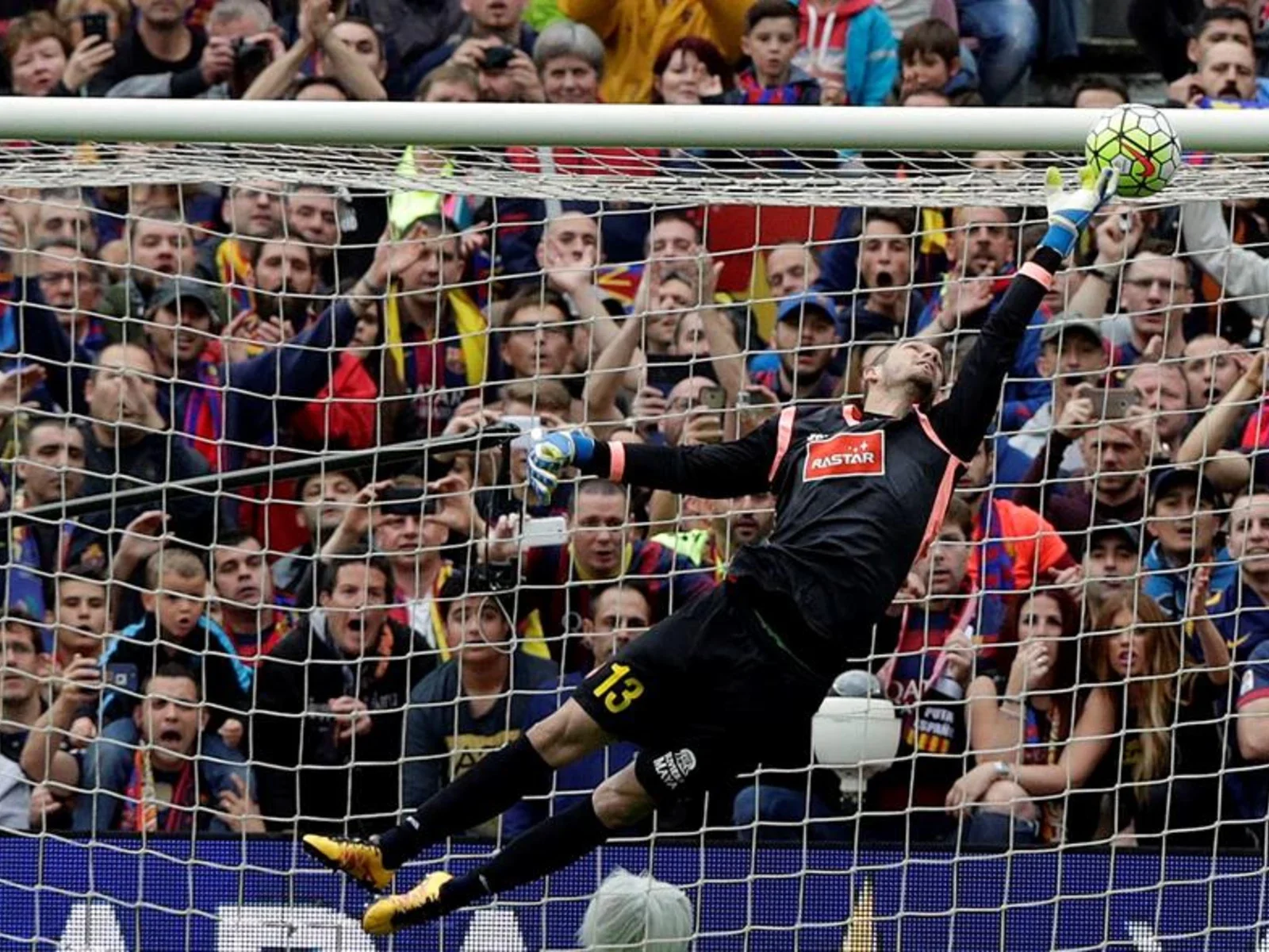 Mira aquí las mejores postales de la goleada de Barcelona sobre Espanyol