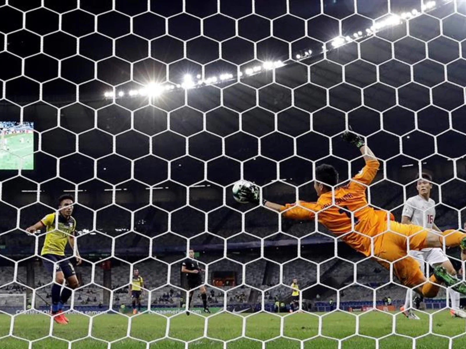 Observa aquí las mejores imágenes del empate entre Ecuador y Japón