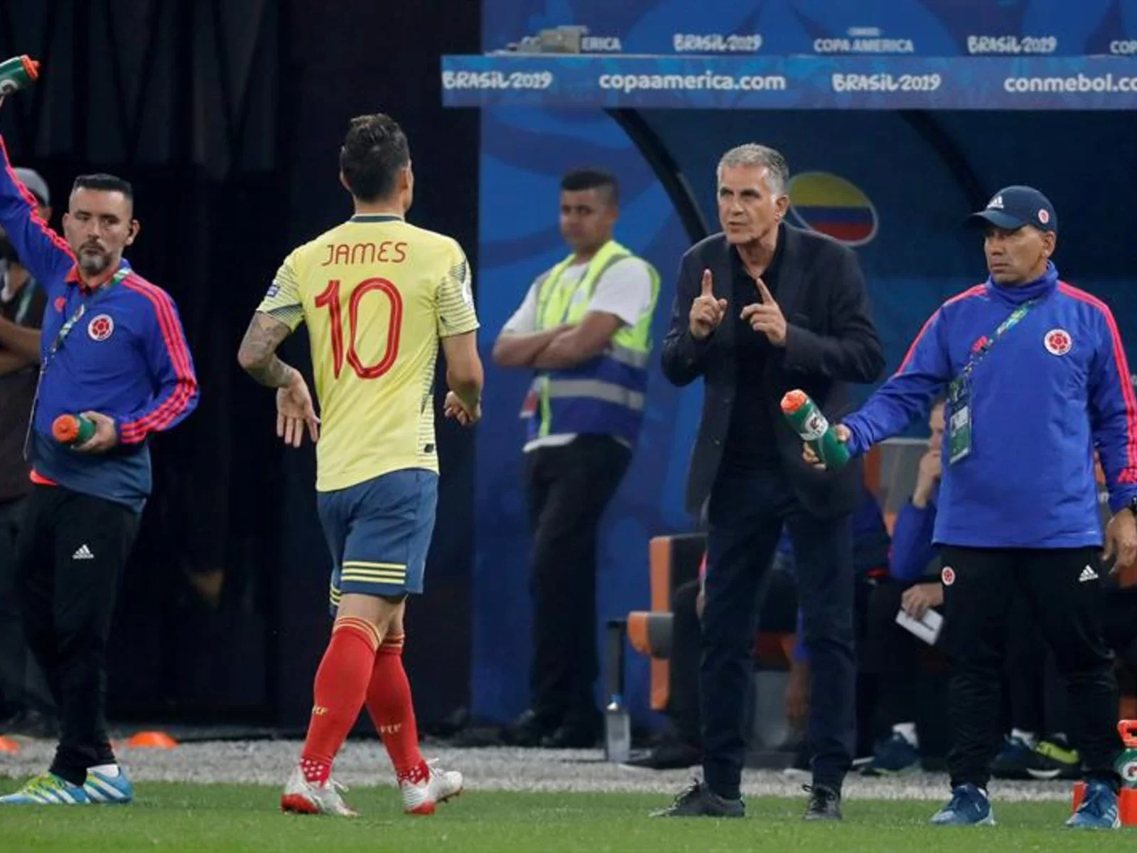 Repasa las mejores fotos de la clasificación de Chile por penales ante Colombia