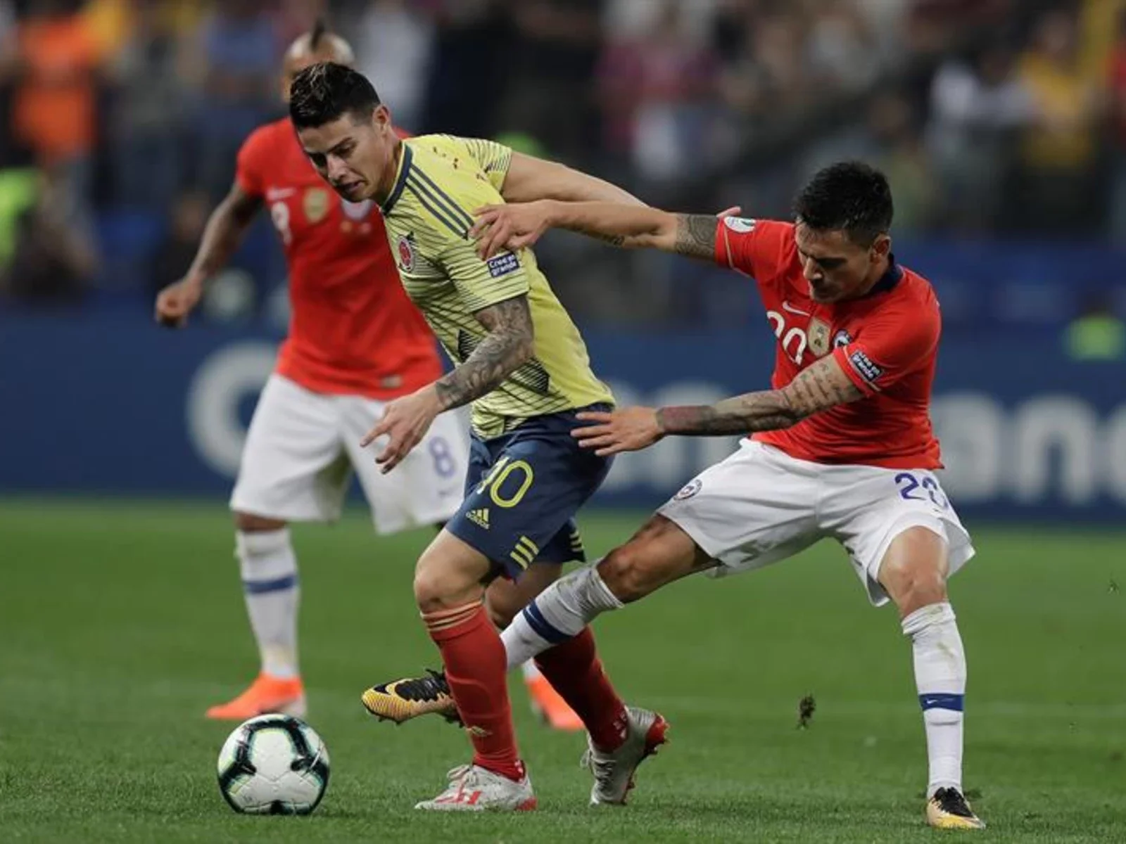 Repasa las mejores fotos de la clasificación de Chile por penales ante Colombia