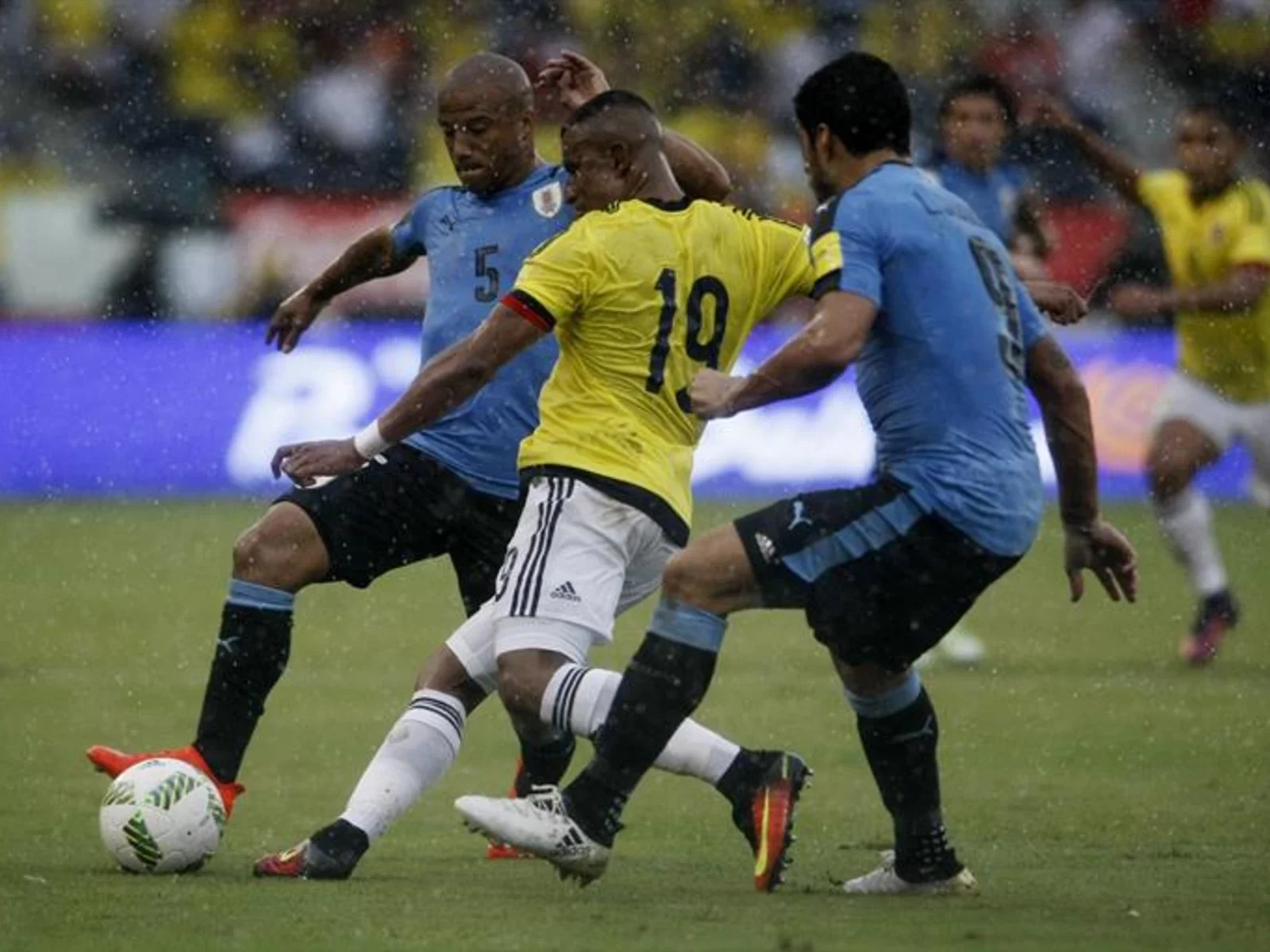 Revisa aquí las mejores postales del empate entre Colombia y Uruguay