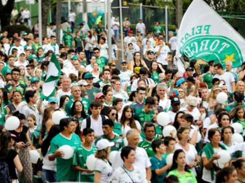 Revive aquí las imágenes del emotivo encuentro entre Chapecoense y Nacional