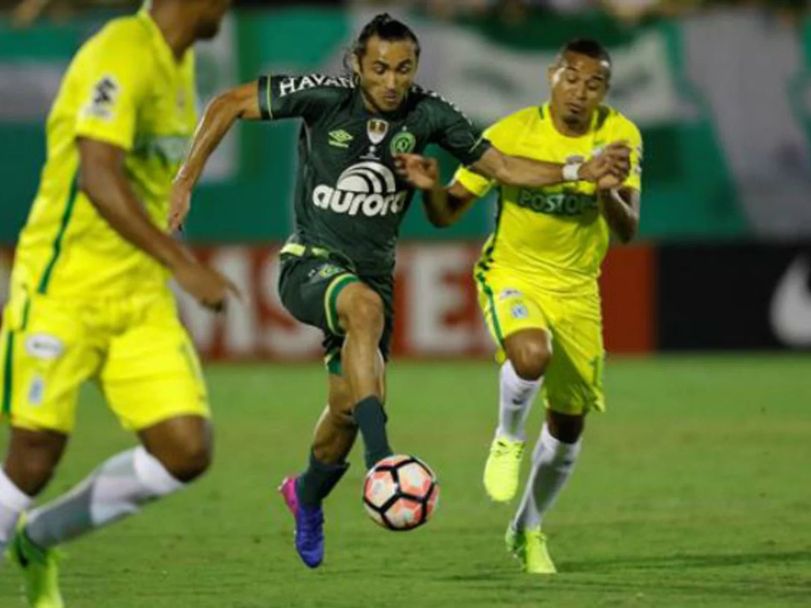 Revive aquí las imágenes del emotivo encuentro entre Chapecoense y Nacional