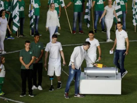 Revive aquí las imágenes del emotivo encuentro entre Chapecoense y Nacional