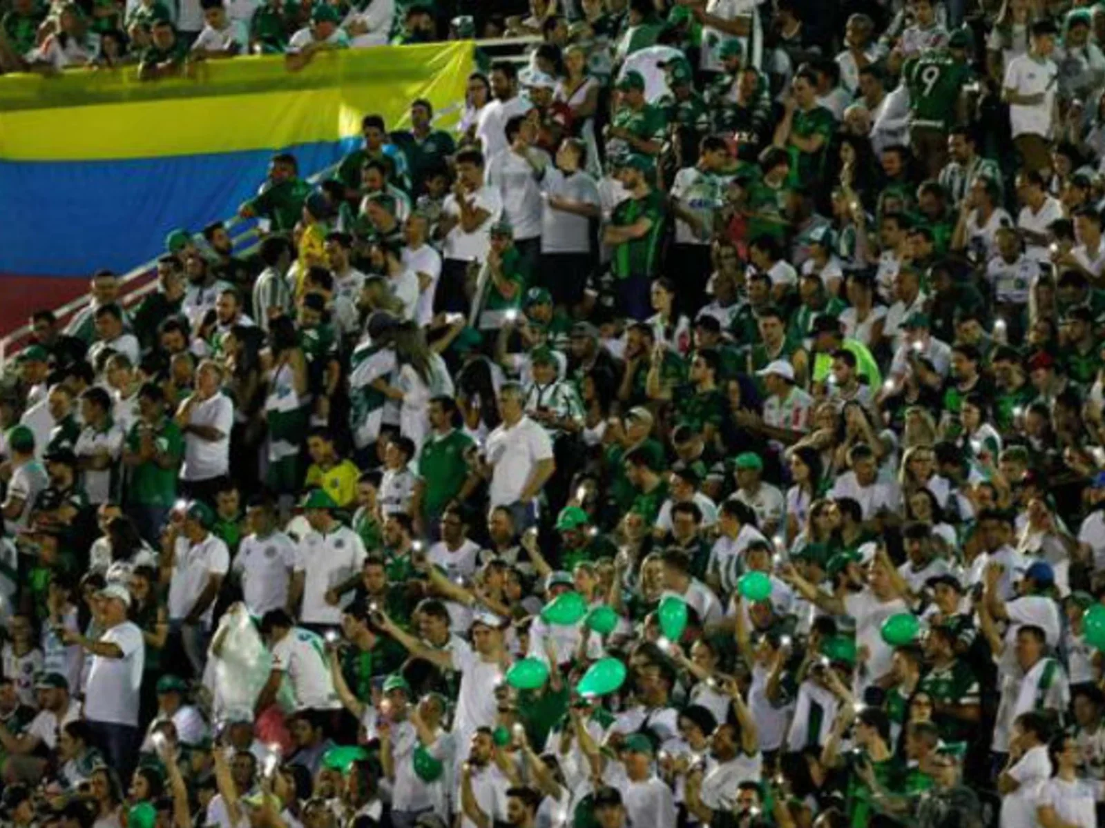 Revive aquí las imágenes del emotivo encuentro entre Chapecoense y Nacional