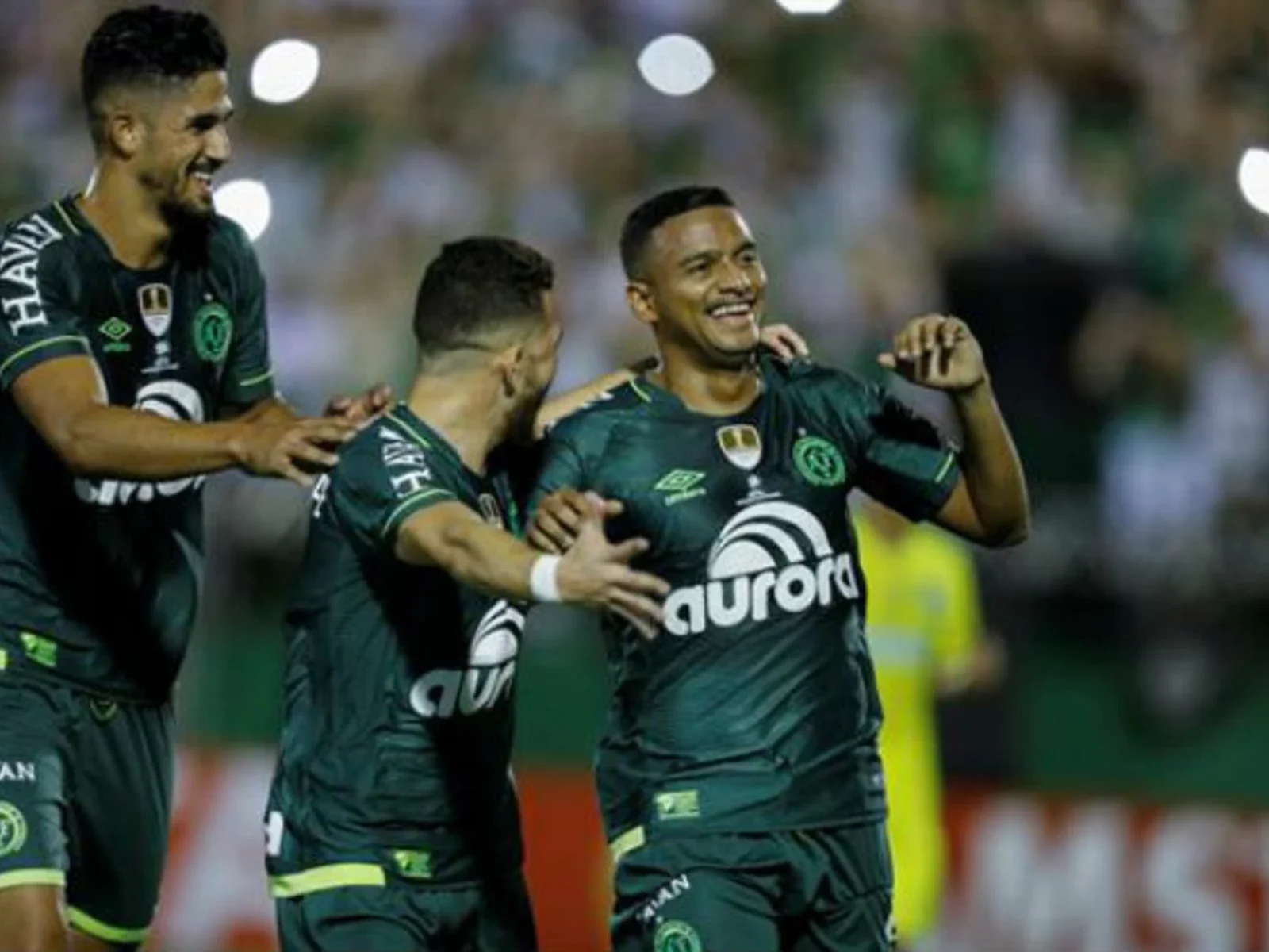 Revive aquí las imágenes del emotivo encuentro entre Chapecoense y Nacional