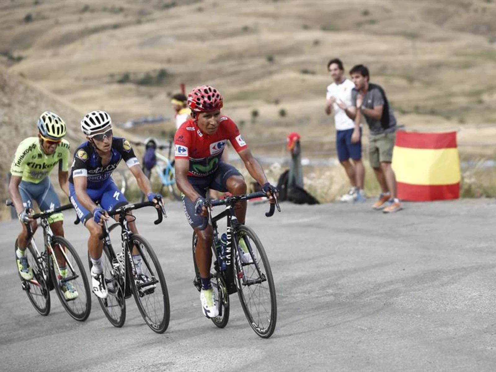 Revive aquí las mejores postales que dejó Nairo Quintana en la Vuelta a España