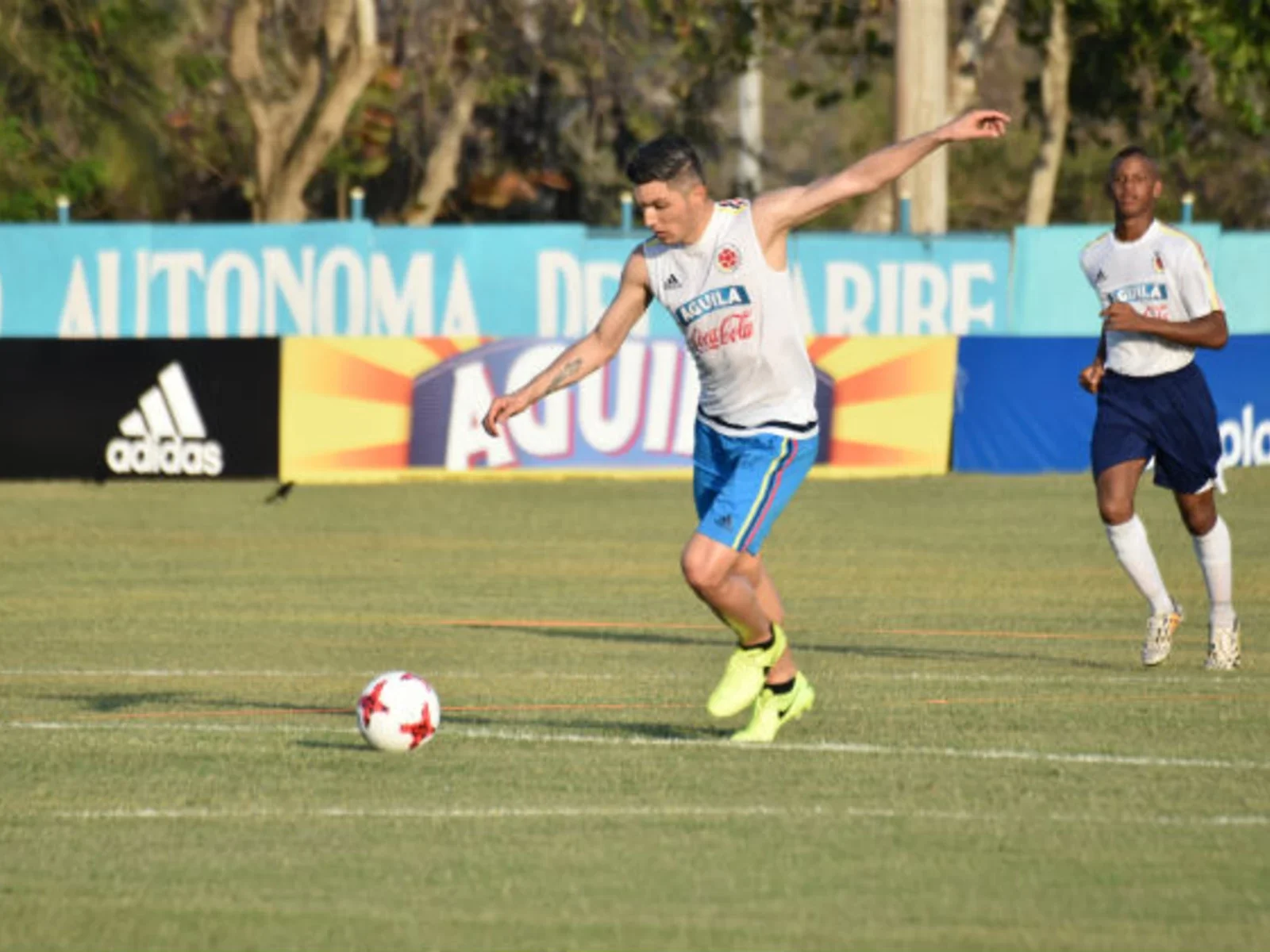 Selección Colombia entrenó con los 26 llamados por José Pékerman
