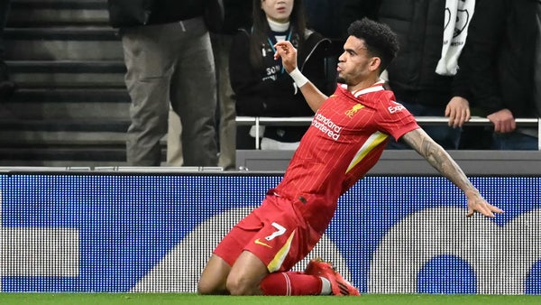 Luis Díaz marcó doblete en la goleada de Liverpool