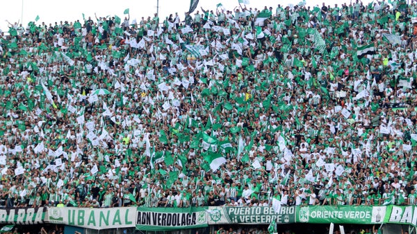 Mira el espectacular recibimiento de la hinchada de Atlético Nacional