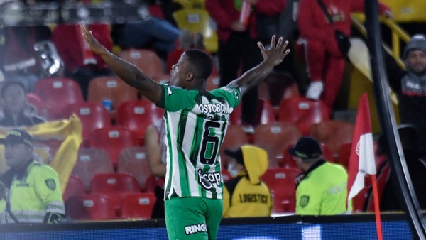 ¿Se cayó? Así estaría la situación de Andrés Román con Flamengo ¿Se cayó? Así estaría la situación de Andrés Román con Flamengo