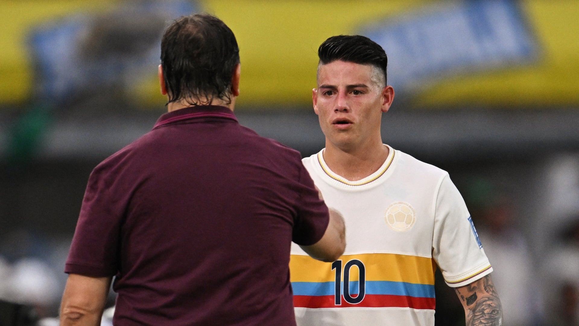 Néstor Lorenzo y James Rodríguez en Colombia - AFP