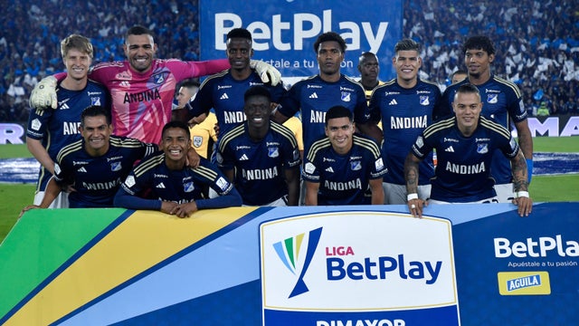 Jugadores de Millonarios en foto oficial