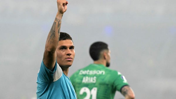 ‘Juanfer’ Quintero recibió un detalle que ilusiona a América ‘Juanfer’ Quintero recibió un detalle que ilusiona a América