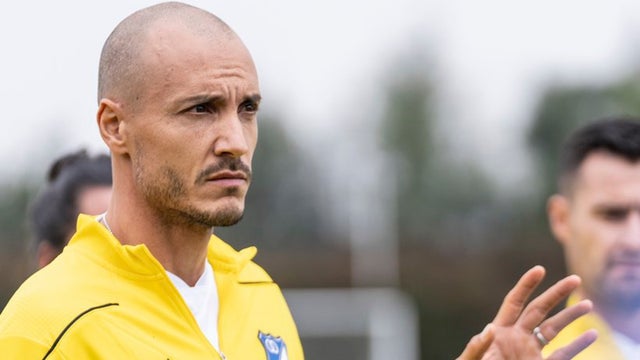 David Gonzalez en entrenamiento con Millonarios