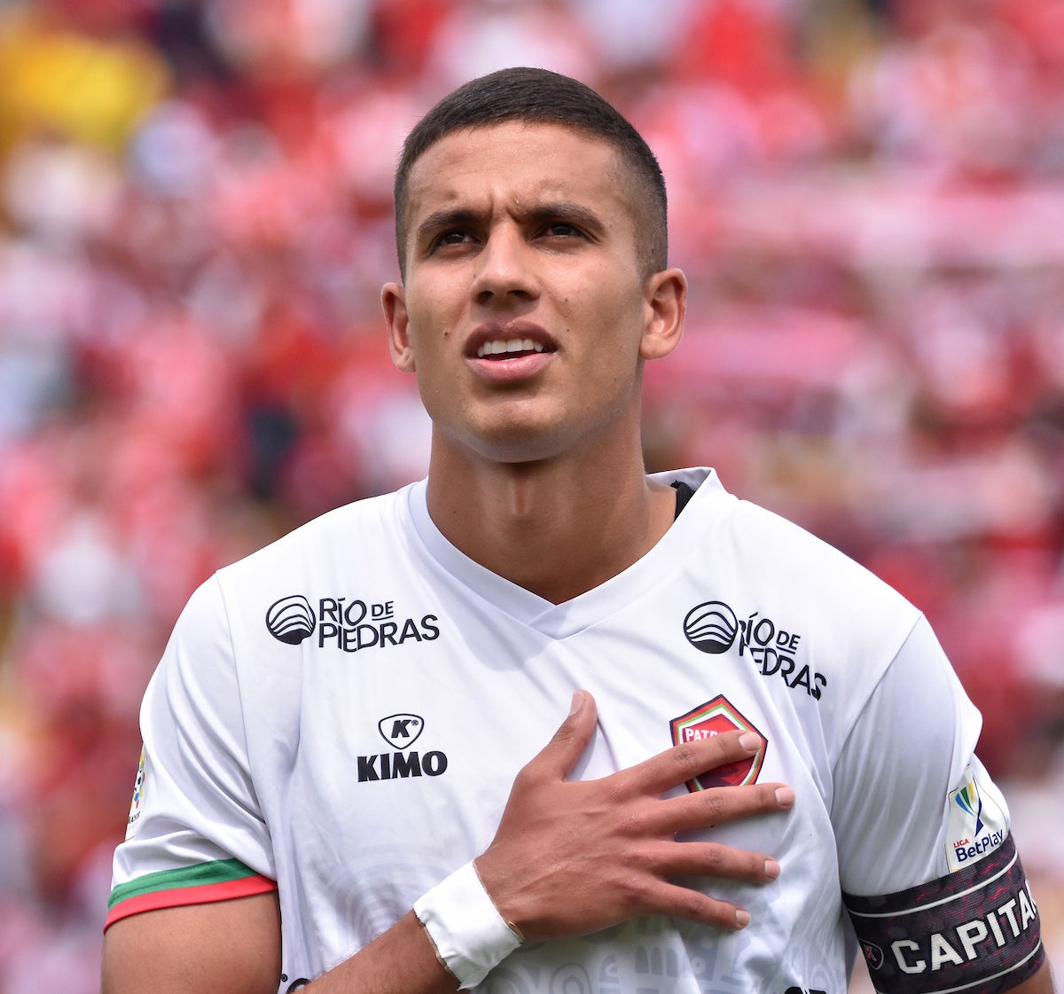 Andrés Alarcón, defensor de Patriotas - VizzorImage