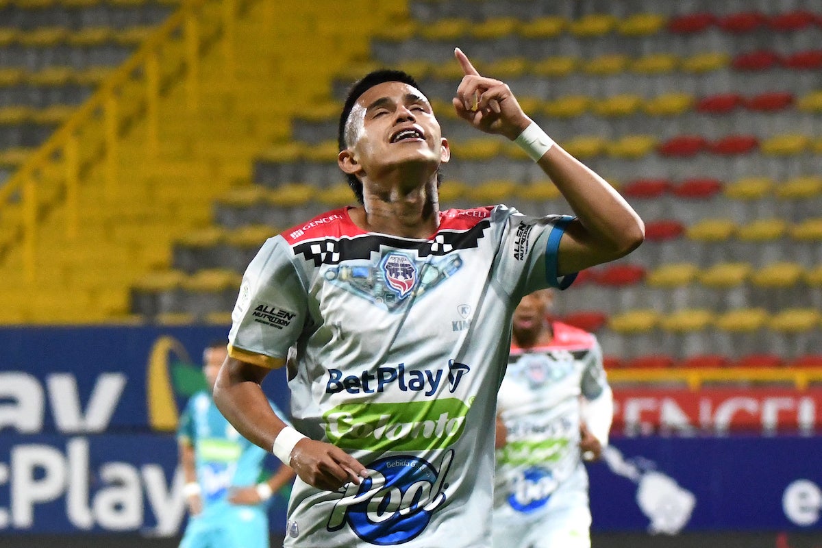 Nicolás Rodríguez, delantero de Fortaleza CEIF - VizzorImage