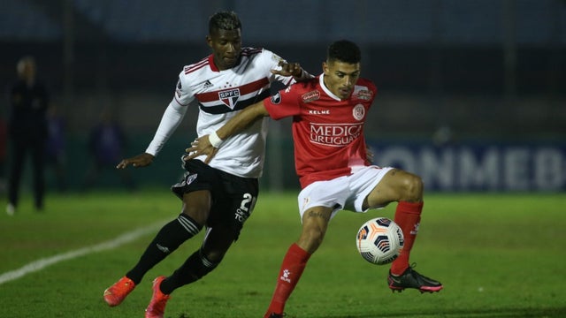 Luis Manuel Orejuela, defensa de Sao Paulo - AFP