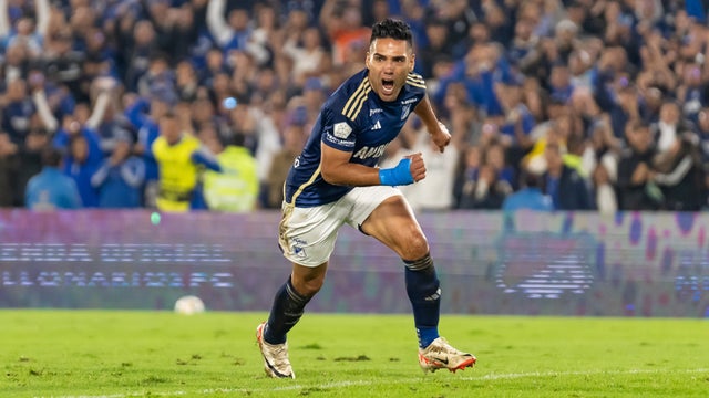 Gol de Falcao García en Millonarios - VizzorImage