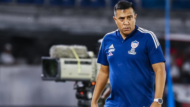 César Farías, técnico de Junior