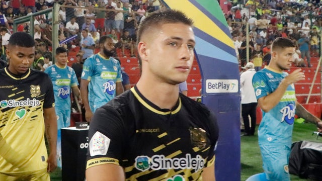 Mateo Puerta, defensor de Águilas - VizzorImage