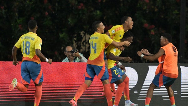 Colombia ganó y sigue invicta en el Sudamericano Sub-20