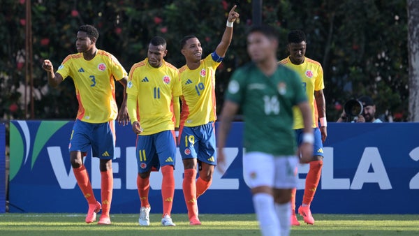 Colombia venció a Bolivia y avanza de fase en el Sudamericano