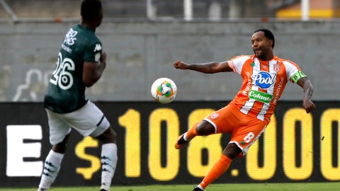 Dorlan Pabón estuvo punto de marcar