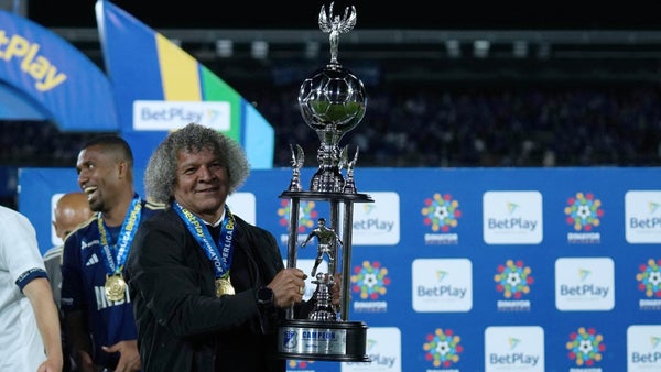 ¡No se olvida! Millonarios dedicó un mensaje a Alberto Gamero ¡No se olvida! Millonarios dedicó un mensaje a Alberto Gamero