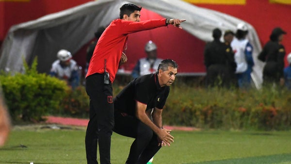 América contó el porqué se baja de la puja por delantero del FPC