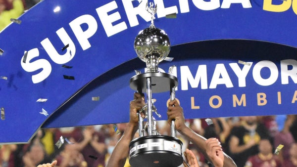 ¿Qué clubes salieron campeones como visitantes en la Superliga? ¿Qué clubes salieron campeones como visitantes en la Superliga?