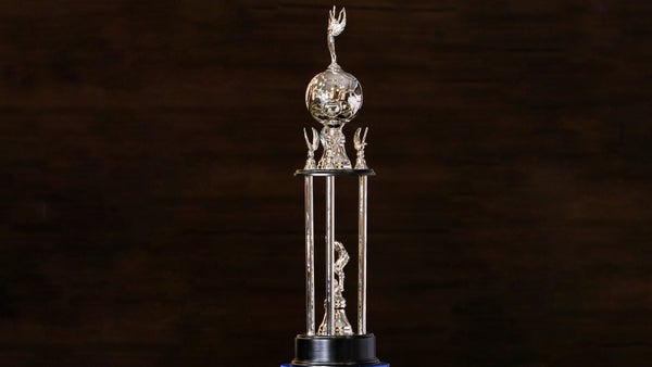 ¿Qué jugadores repetirían el trofeo de la Superliga en 2025? ¿Qué jugadores repetirían el trofeo de la Superliga en 2025?