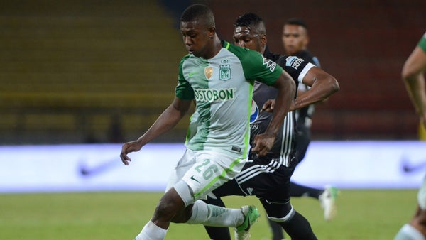 Esto ganaría Nacional tras el fichaje de Carlos Cuesta Esto ganaría Nacional tras el fichaje de Carlos Cuesta