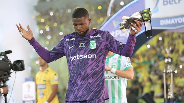 ¡Figurón! Harlen Castillo, el más destacado de la Superliga 2025