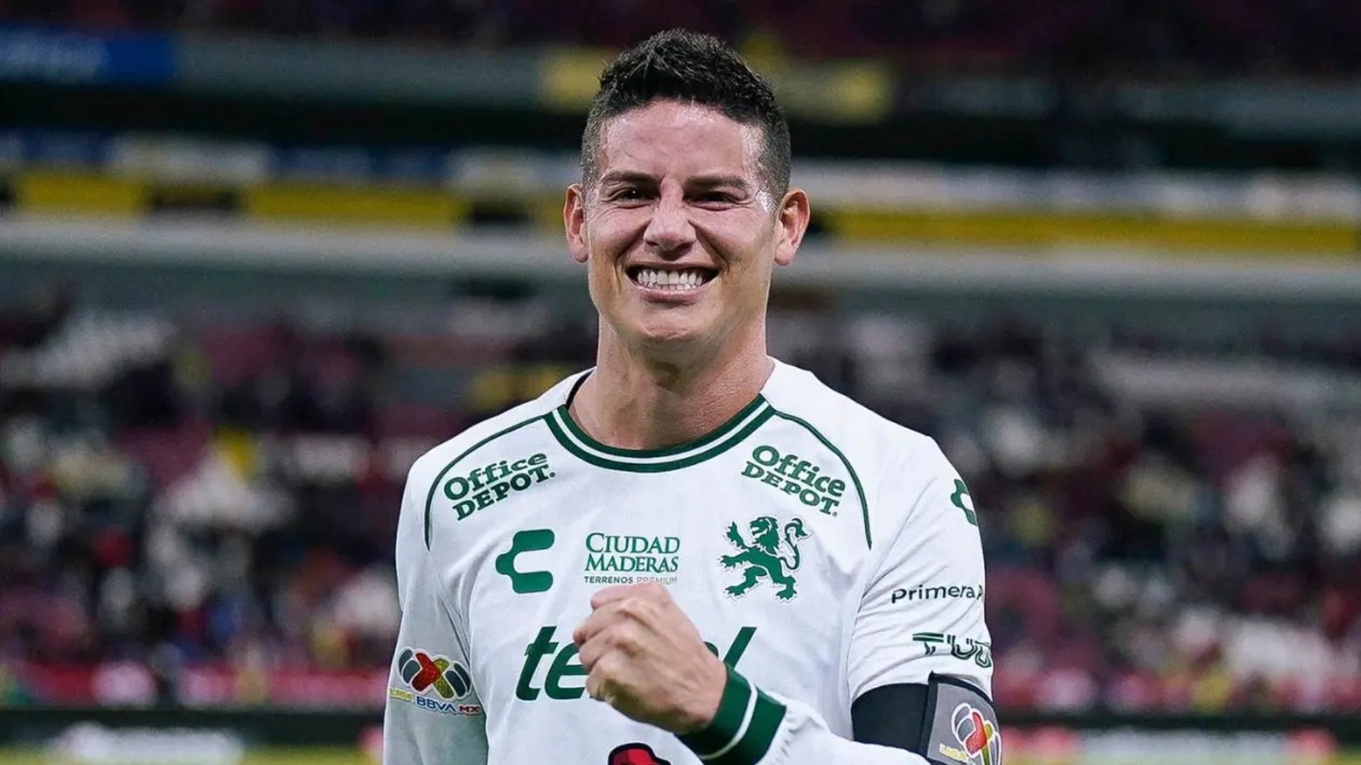 James en León jugará amistoso