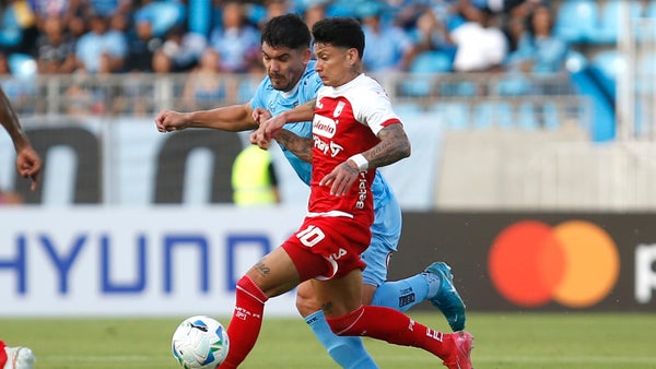 Santa Fe cayó ante Iquique y buscará la clasificación en Bogotá