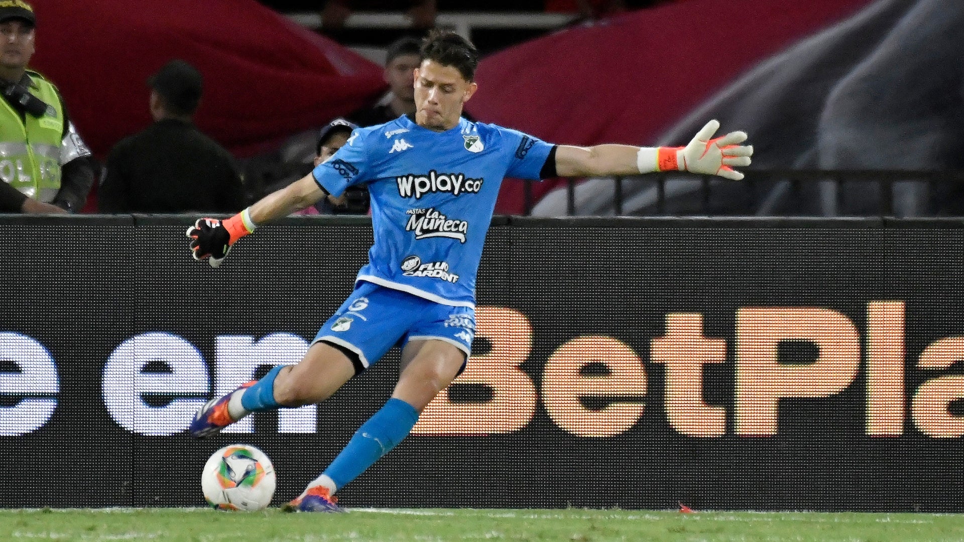 Alejandro Rodríguez tapó penal para Deportivo Cali