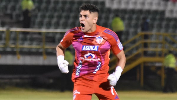 Santiago Mele brilló en Boyacá Chicó 0-2 Junior: mira sus salvadas